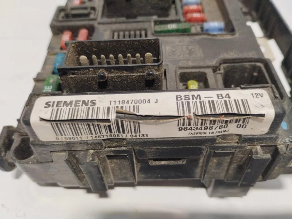 BSMB4 Caja Reles/Fusibles para CITROEN C3 PLURIEL 1.4 177029 - Imagen 2 de 2