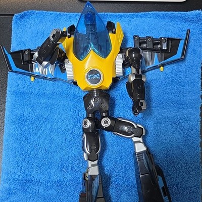 Bandai Robot Toy Black Wings Yellow Blue Cockpit Articulated Limbs