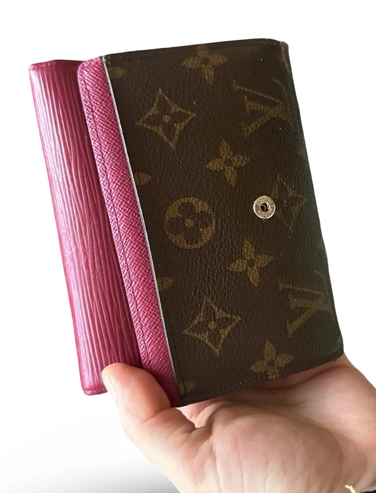 Бумажник компактный Louis Vuitton модель Marie Louise с монограммой холщовый фуксия розовый - Изображение 2 из 3