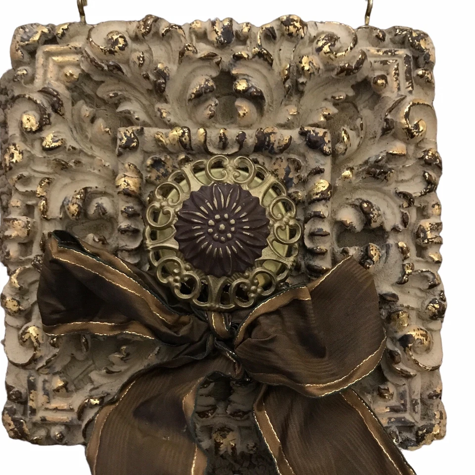 John Richard Medallion Gold Gilt Wall Hanging GRF2554 Neiman Marcus 3D 8x8 - Image 4 of 4