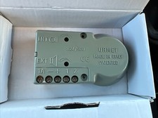 Posto esterno amplificato con microfono a elettrete  - URMET 824/500