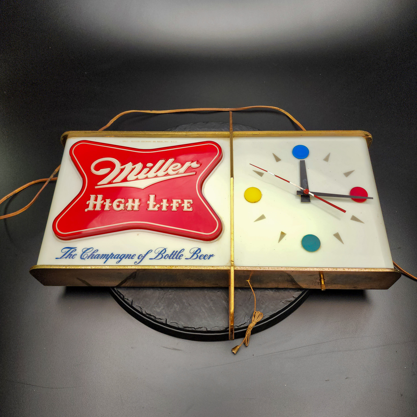 MILLER HIGH LIFE CLOCK LIGHT