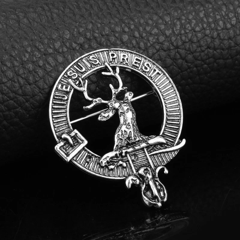 Outlander brooch shop