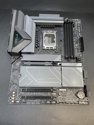 GIGABYTE Z890 Eagle WIFI7 Intel Core Ultra (Series 2) LGA 1851  (NO POWER)