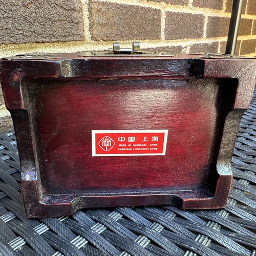 Vintage Chinese wood Jewelry Box w/Brass accents Iaid Blur silk lining - Picture 6 of 13