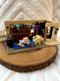 LEGO Ideas CUUSOO 21302 The Big Bang Theory Set Retired OPEN