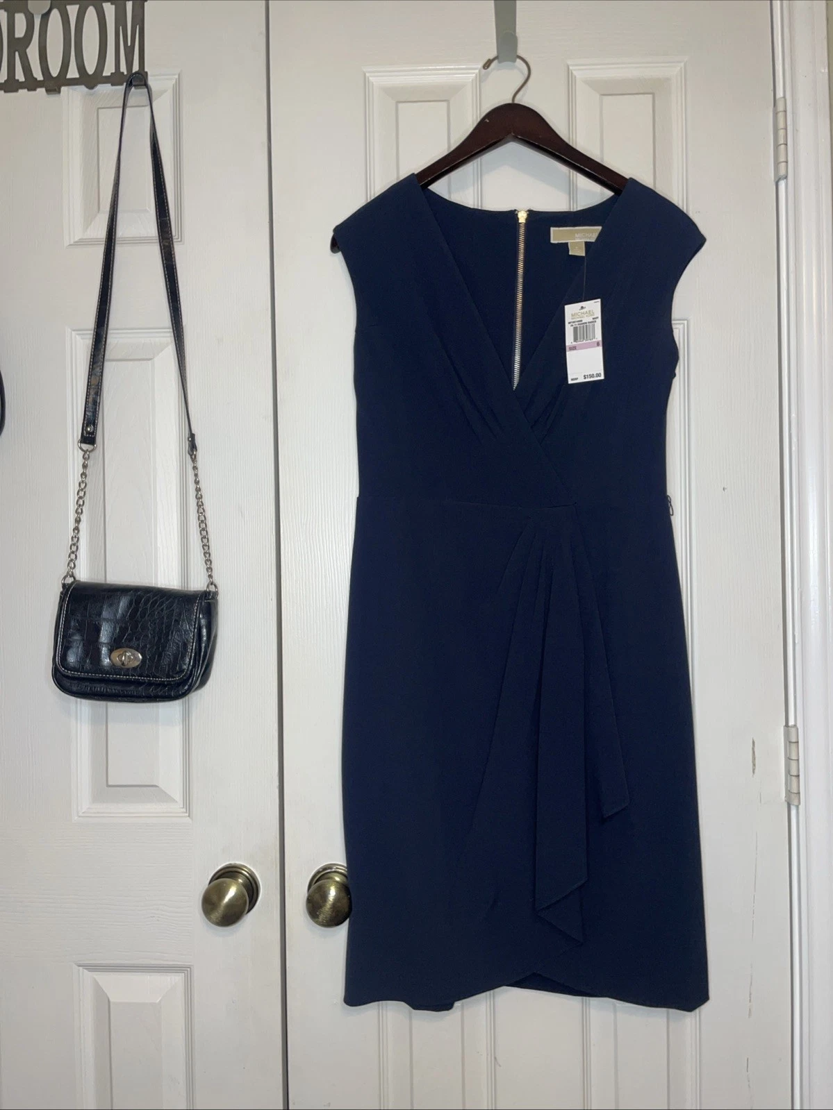 Abito da cocktail scollo a V Michael Kors blu navy tubino taglia 6 volant senza maniche nuovo con etichette