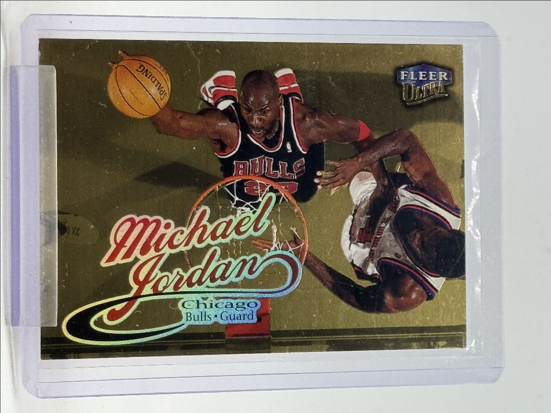 MICHAEL JORDAN 1998-99 FLEER ULTRA GOLD MEDALLION CHICAGO BULLS Q3562