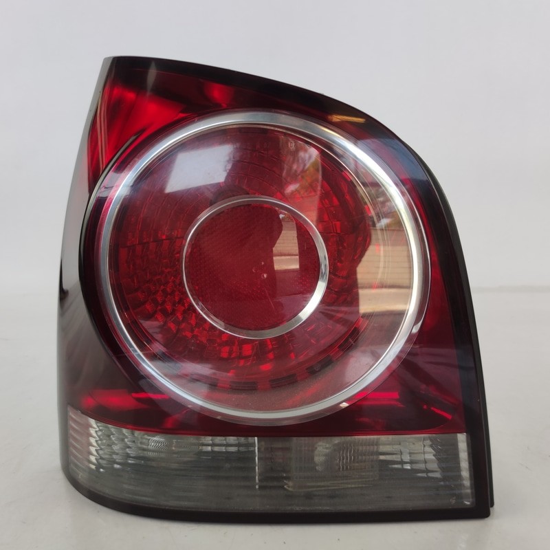 6Q6945095AB Fanale post. SX VOLKSWAGEN POLO (9N) 1.2 (40Kw) Ber. 3p/b/1198cc