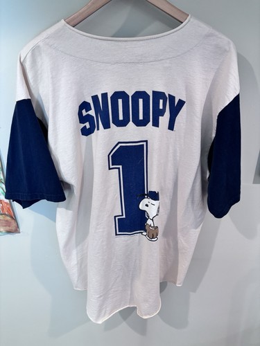 snoopy baseball jersey Xl Vintage