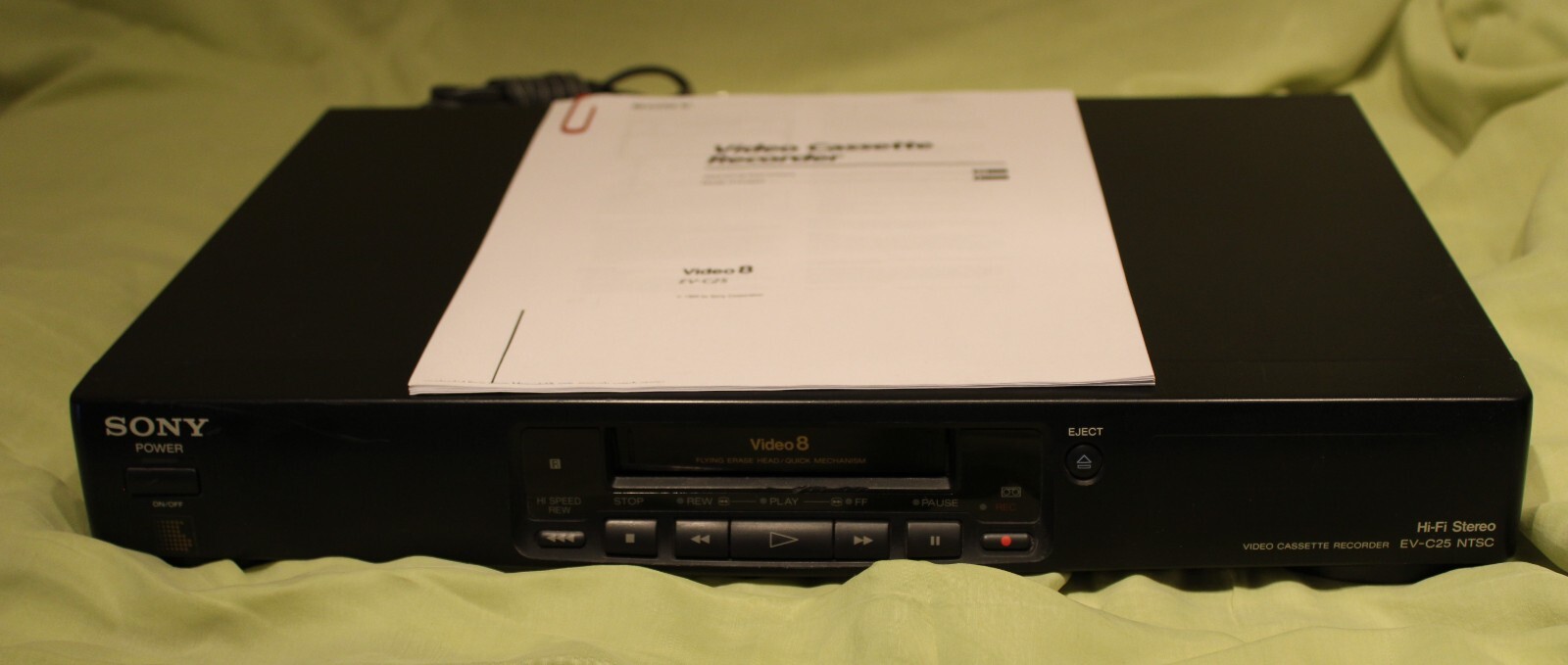 Sony EVC25 Video8 8mm HiFi Stereo Video Cassette Recorder VCR