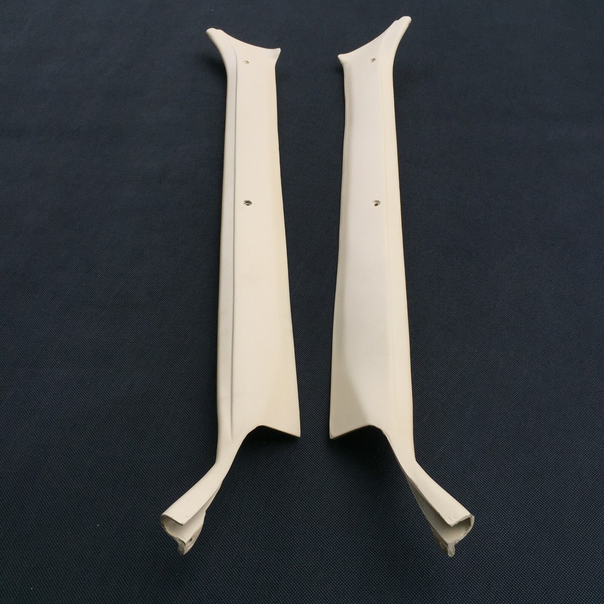 For Toyota Corolla TE31 KE30 KE36 SED Wagon Garnish Front Pillar