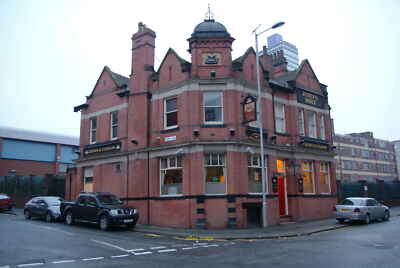 Foto 12x8 The Crown & Cushion Corporation Street A traditional Holts pub c2010