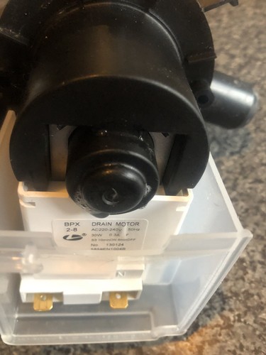 LG F1489TD WASCHMASCHINE Direktantrieb Waschmaschine Ablaufpumpe und Gehäuse