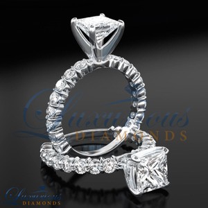 Ladies-Engagement-Diamond-Ring-F-VS-Princess-Cut-1-85-CT-18K-White-Gold