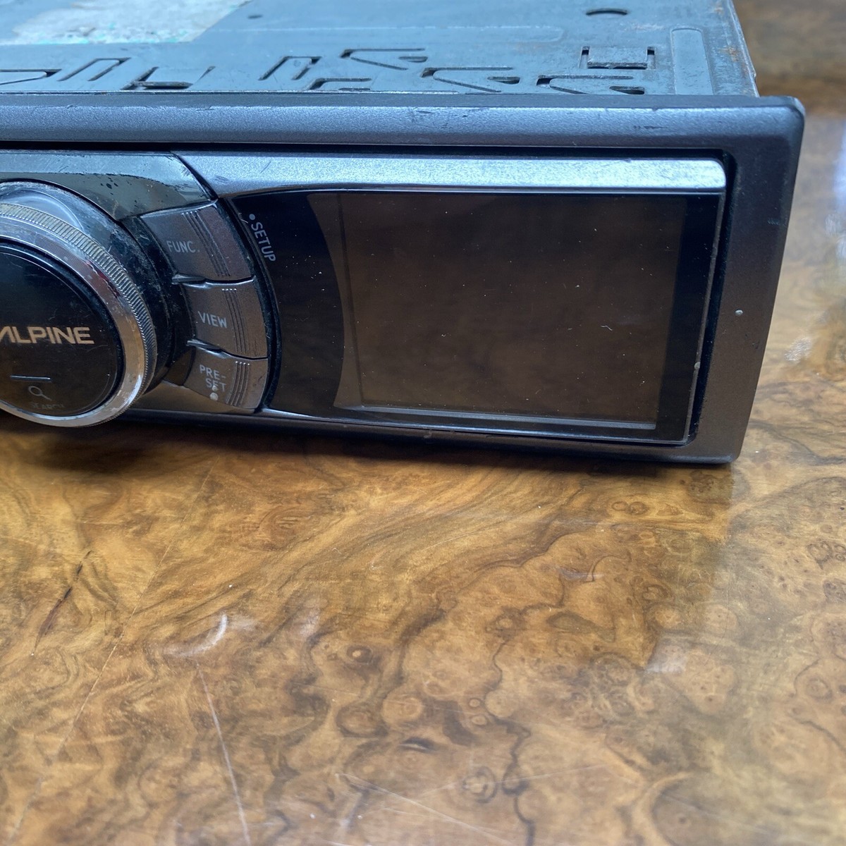 Rare Alpine IDA-X001 Radio Head Unit CD MP3 USB WORLDWIDE