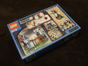 * New * Lego 8778 Knights Kingdom Border Ambush  Sealed Box