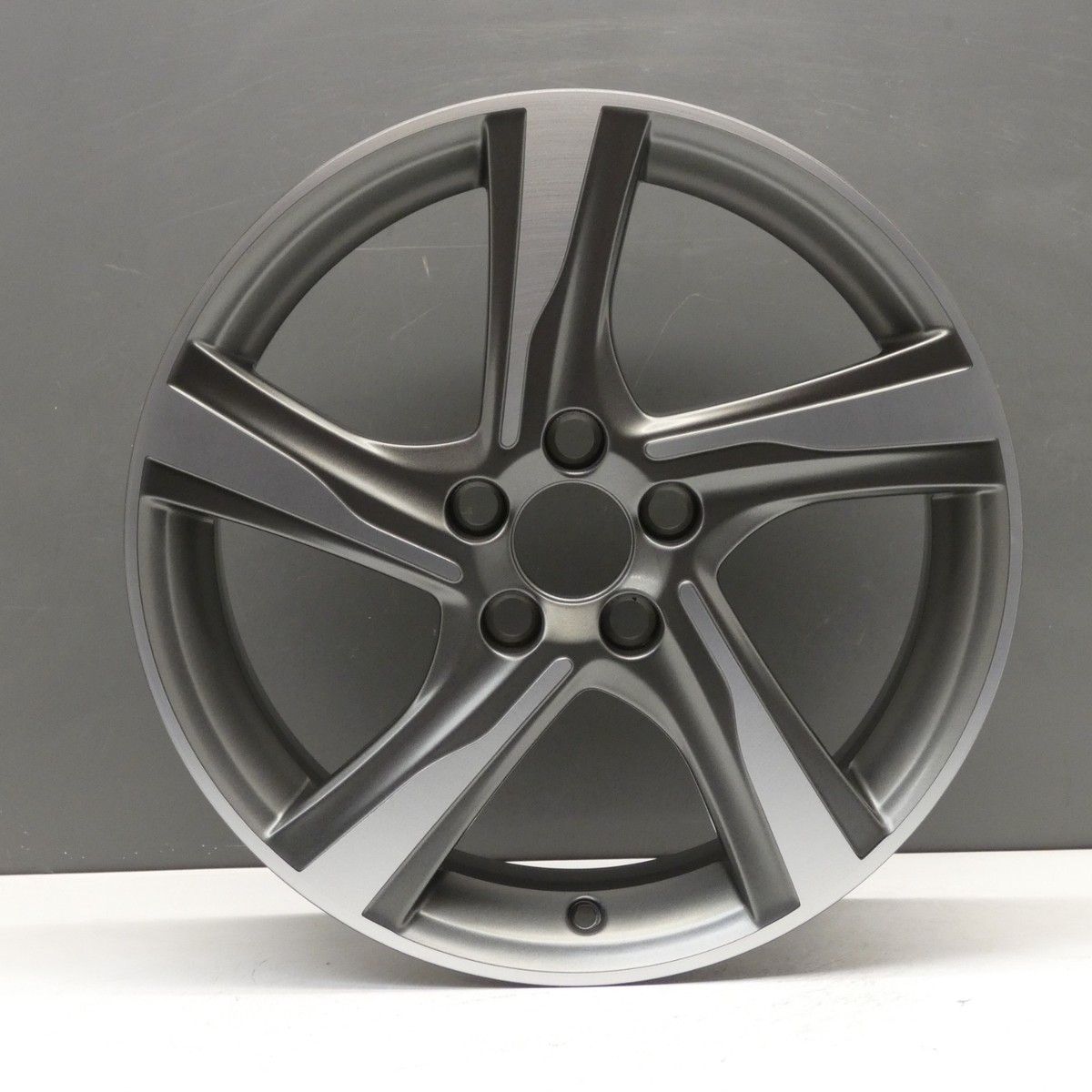 7/17×3 9/17×13 Alloy Wheel Volvo V40 17 Inch Rim 31347131 for sale online