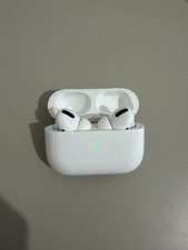 airpods pro 1, marque apple avec boitier