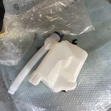 CITROEN C4 PICASSO VTR 1.6 HDi. 2011. WASHER BOTTLE and PUMP GENUINE 21374902