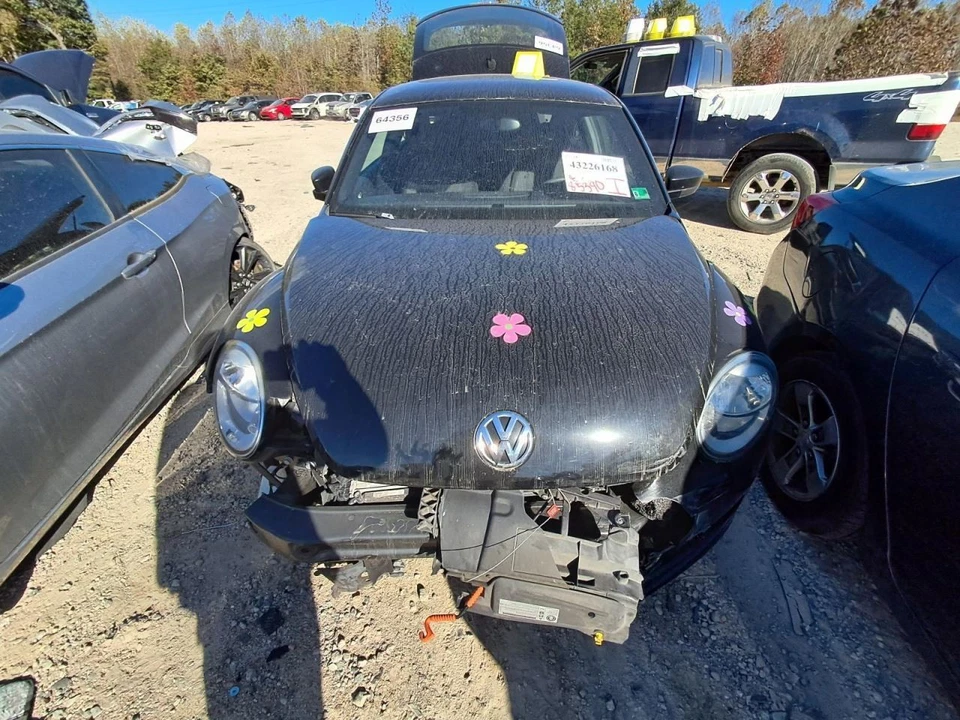 Volkswagen Beetle 2014 conjunto de piezas ABS usado 85 k millas OEM 1K0614517EDBEF Foto 2 de 4