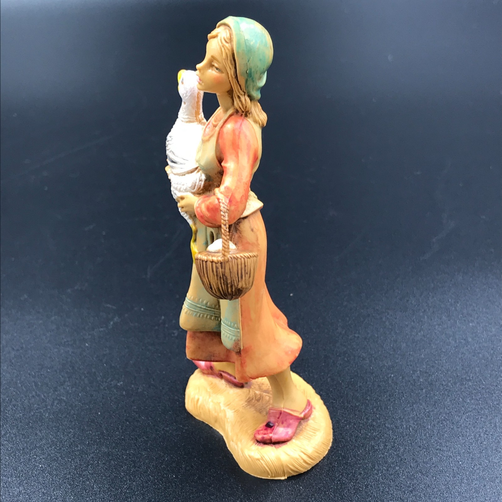 Fontanini Nativity 5" Deborah Holding Goose & Egg Basket 1983 Depose Italy 110