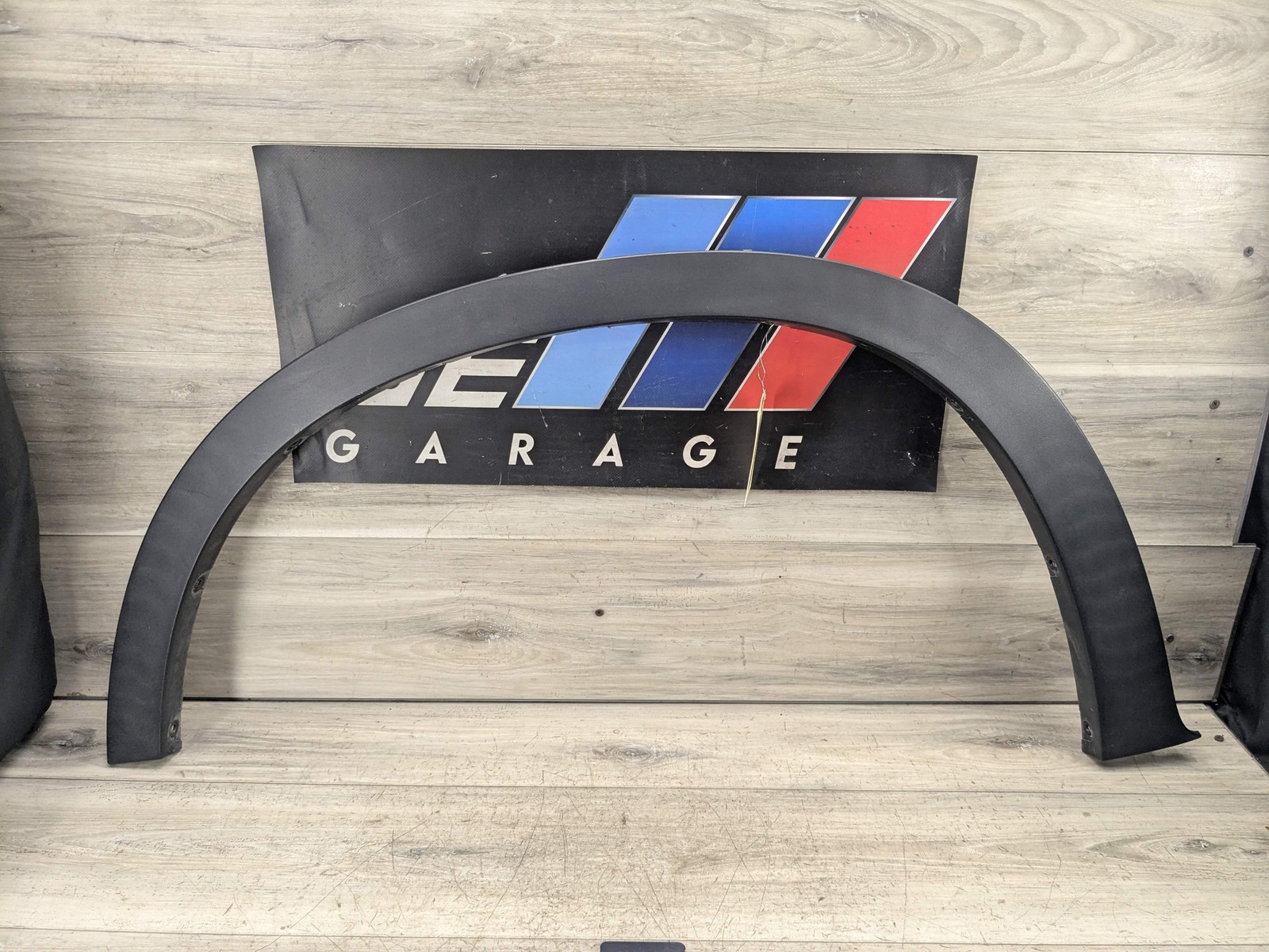 07-13 OEM BMW E70 X5 Front Left Driver Fender Flare Wheel Arch Molding Trim