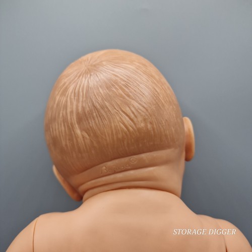 VTG Berjusa Spain Newborn Infant Baby Doll Soft Body Lifelike Realistic 19" Tall - Picture 9 of 12