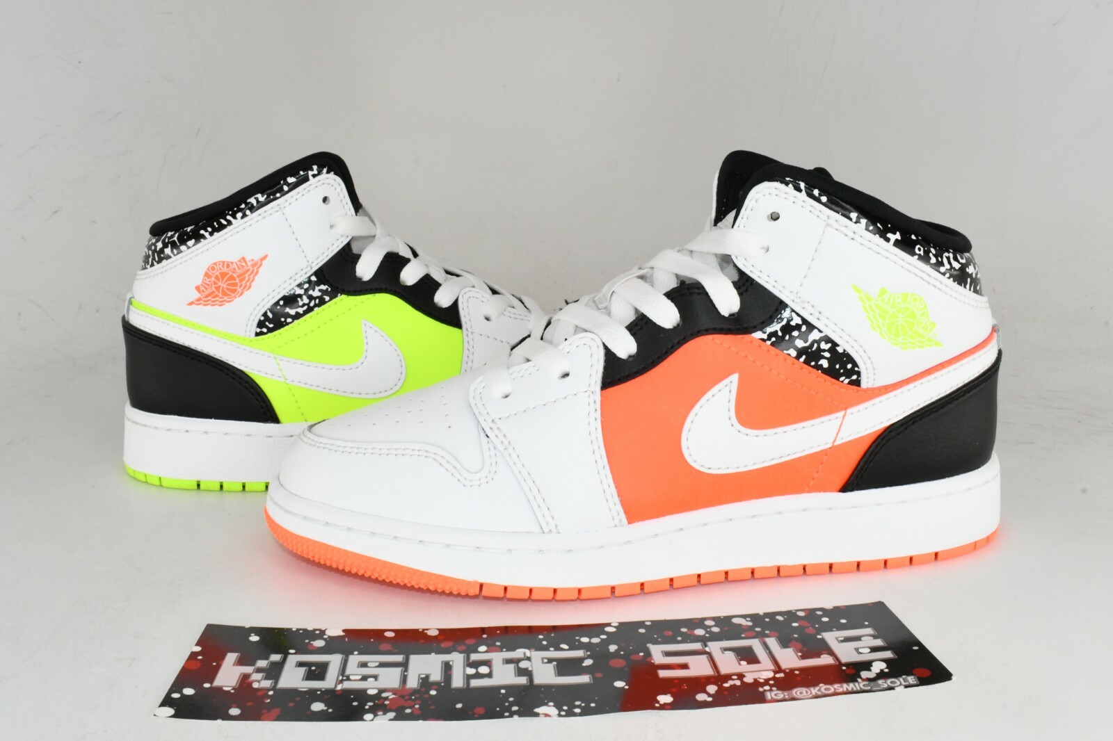 nike jordan 1 mid composition notebook