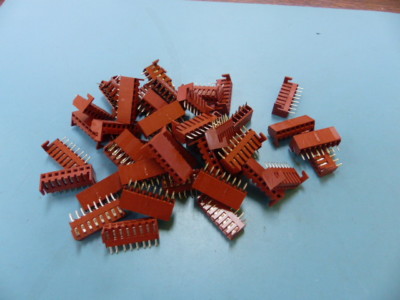 Methode  1000-108-2101 Qty of 50 per Lot 8 position  .1  (2.54mm) pitch  R/A  so