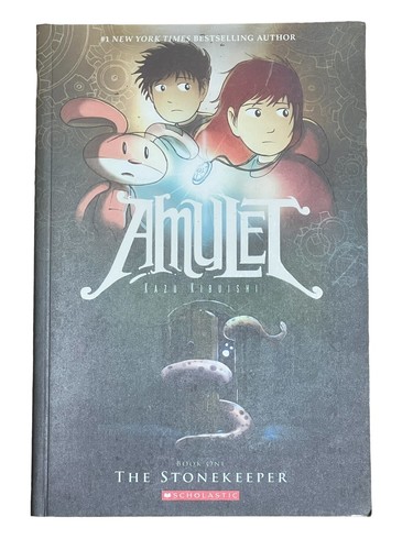 4 Graphic Novels Wings of Fire Dark Secret Amulett Drache Königreich der Zaunkönig 4 & 5 - Bild 6 von 6