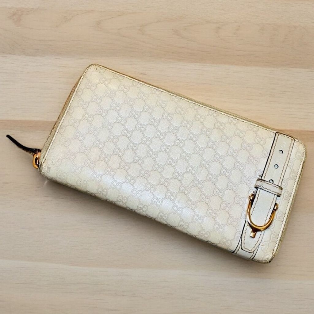 EUC Gucci Off White Leather Microguccissima Nice Zip Around  display picture 3
