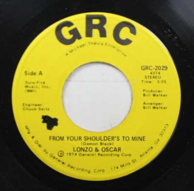 Country Nm! 45 Lonzo & Oscar - From Your Shoulder'S To Mine / God Is The Color O