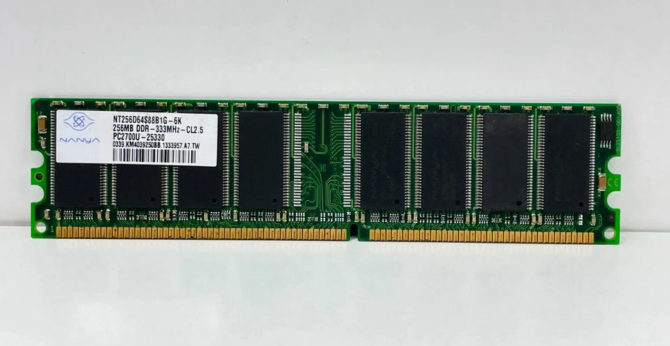 Nanya NT256D64S88B1G-6K 256MB DDR-333MHz-CL2.5 PC2700U-25330 Memory - Image 3 of 4