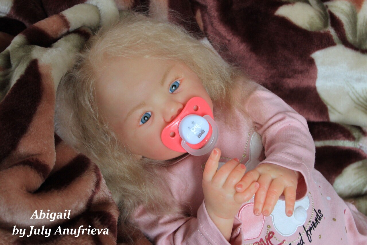 abigail laura tuzio ross