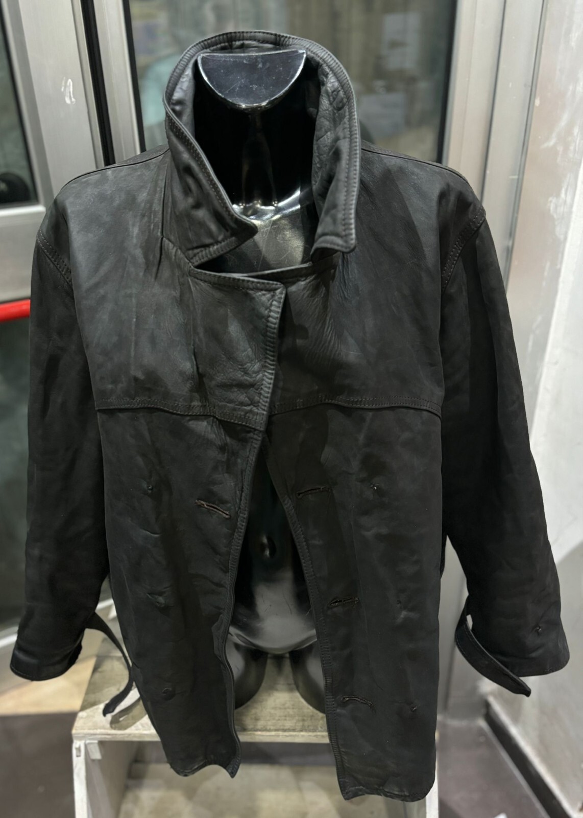 Vintage Black Leather Jacket for Men Size 46 - LLD480