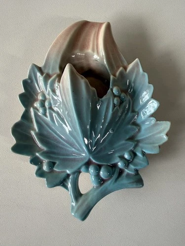 Vintage McCoy USA Pottery Maple Leaf Berries Wall Pocket / Ash Tray