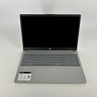 HP Pavilion 15 2023 Silver FHD TOUCH 1.3 GHz i5-1334U 8GB 512GB SSD Very Good