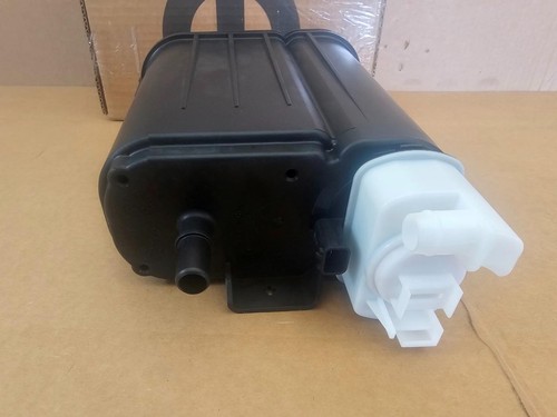 OEM Chrysler 200 Sebring Fuel Vapor Emission Canister W PZEV 04891680AA - Picture 6 of 21