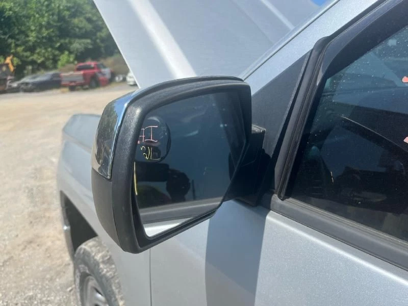 14 15 16 17 18 19 CHEVY SILVERADO 1500 Door Mirror Left Foto 3 de 4