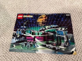 LEGO 6991 Space Unitron Monorail Transport Base. (Complete, but only 1 mini fig)