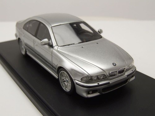 BMW M5 E39 2002 silber Modellauto 1:43 Neo Scale Models - Bild 7 von 9