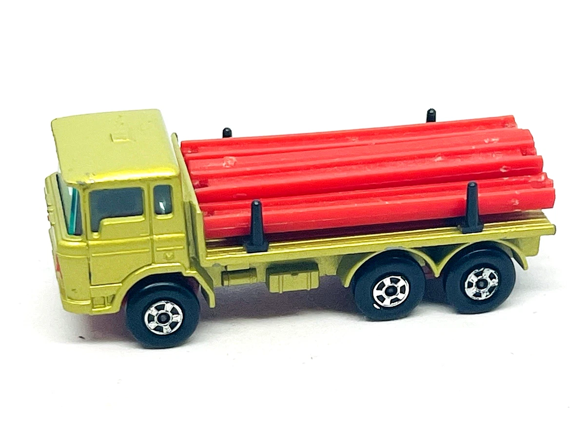 camion DAF 2600 porte poutrelles LESNEY MATCHBOX