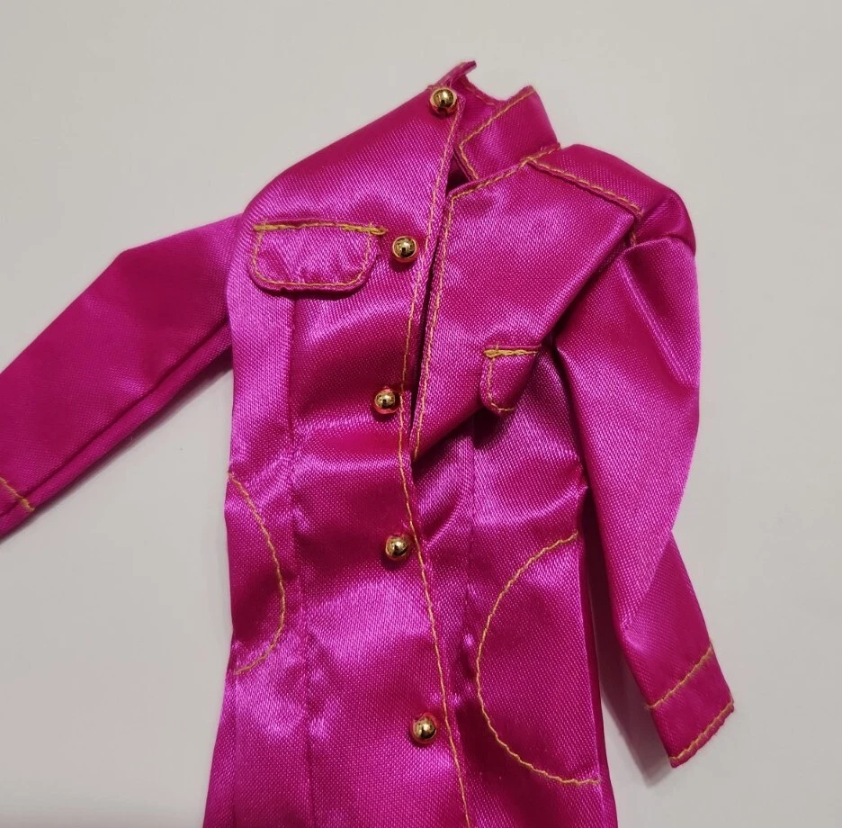 CHAQUETA ABRIGO MUÑECA BARBIE MODA AVENIDA TENDENCIA CIUDAD ROSA SOBRE ABRIGO PAQUETE MODA Foto 2 de 4