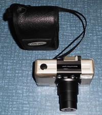 analogowe aparaty fotograficzne "Samsung APS Rocas 300" lub "Kodak Advantix C300"