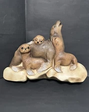 1979 Burwood Prod MCM Syroco Plastic Seal Mom w/Babies Wall Hanging #2360 20x15”