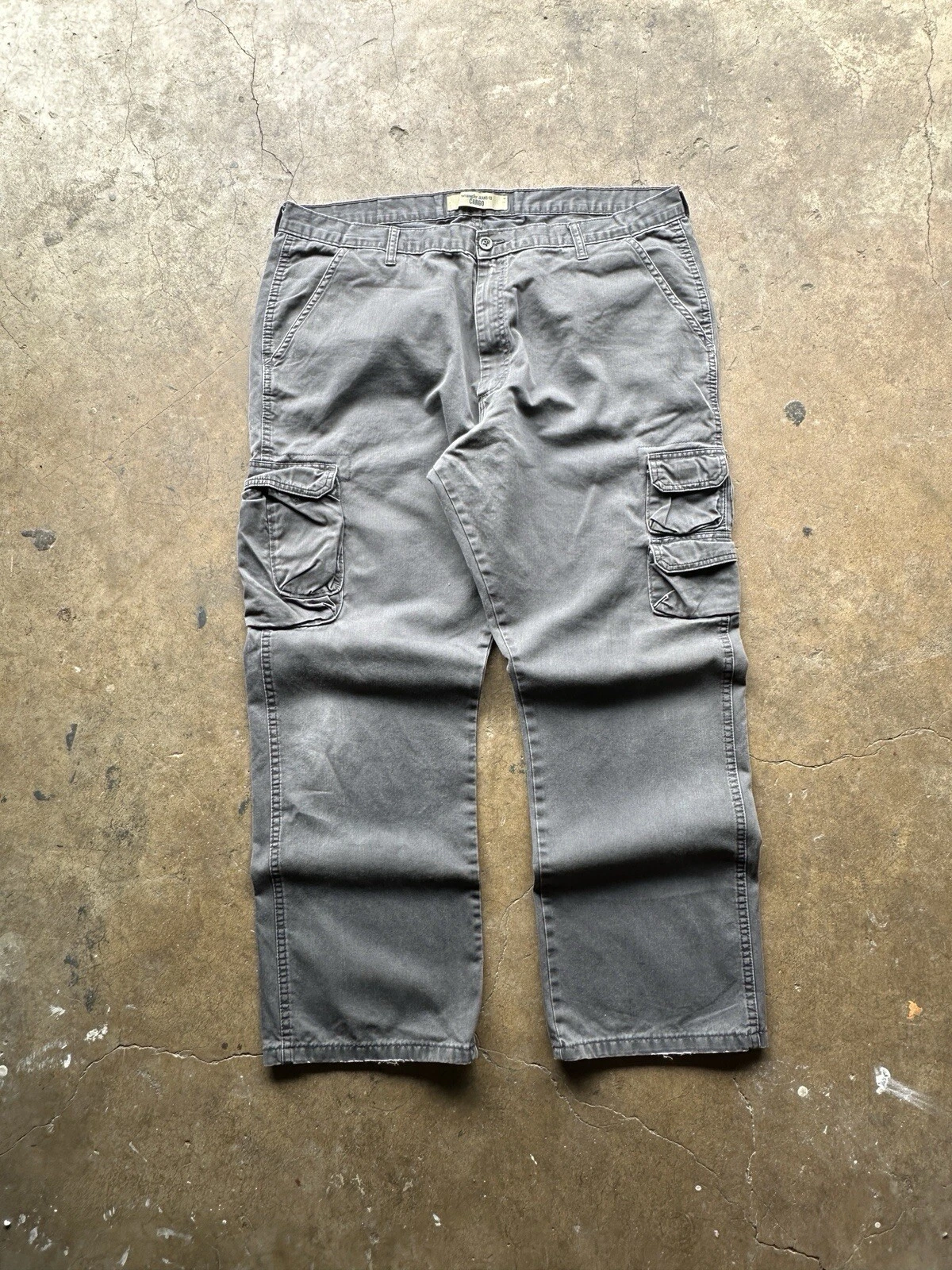 (42 x 30) Grey Wrangler Cargo Pants
