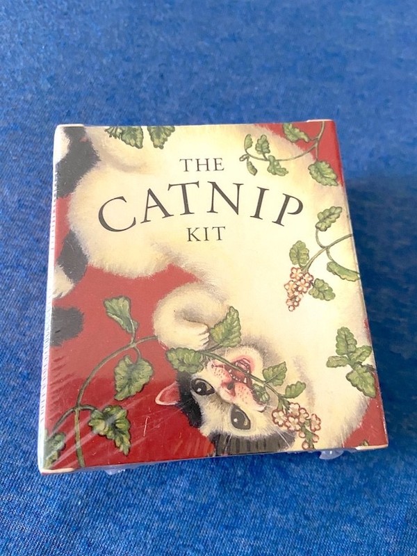 NIP NOS Running Press THE CATNIP Kit - grow for your kitty!