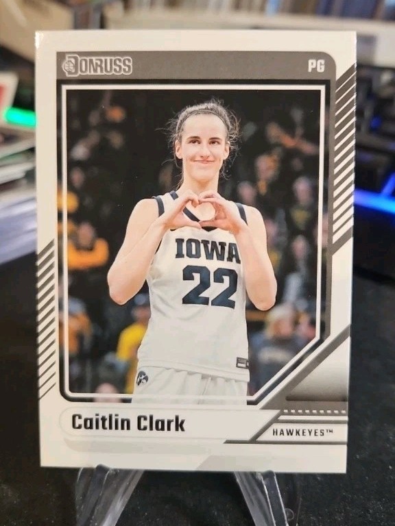 2024 Panini Caitlin Clark Collection Donruss #11 RC - Iowa Hawkeyes 