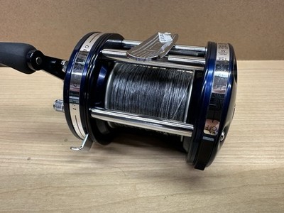 abu baitcasting reels uk Abu Garcia SPIKE Casting Reel, Fishing Reel, Low Profile Baitcast Reels,  Predator Fishing, Perch, Zander, Unisex, Green/Purple/Black, LP